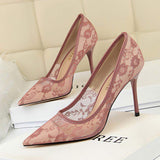Size 43 Chaussure Femme Talon Slip on Lace Sex Elegant Style Female Lace Black Heels for Ladies and Women