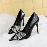 Bayan Ayakkabi Summer New Fashion Pumps Design Elegant Lady High Clear Heels for Women Silver Crystal Shoes