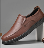 Round Toe Cowhide Material Slip on Durable Fashion Walking Casual Loafers Comfortable Genuine Leather Shoes for Men