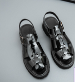 Classic Design Red Color Casual Sandals Shoes Comfortable Flat Men Shoes Summer Breathable Buckle Strap