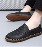 Size 38-47 Pointed Toe Cowhide Good Quality Durable Casual Men Walking Shoes Classic Genuine Leather Slip on
