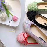 Women's Floral Embroidered Ballet Flats with Sheepskin Lining, Soft Fabric Upper and Non-Slip Rubber Sole for Casual Wear