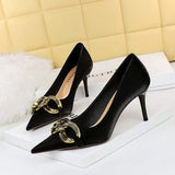 Trendy Color Big Chain Ladies Pointed Toe Pumps Fashion Heels for Women