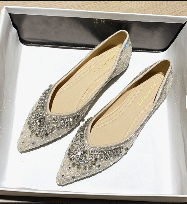 Luxury Diamond Fashion Loafers Women Pointed Toe Pumps Elegant Flat Dress Shoes for Ladies