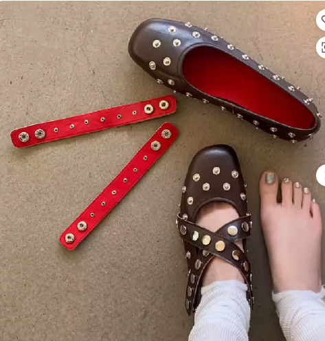 Genuine Sheepskin Leather Mary Jane Flats for Women Studded Round Toe Cross Strap Walking Shoes Punk Style Lady Flat