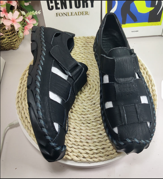 Top Quality Fashion Summer Slippers Cow Leather Material Sandals for Men Anti-Slippery