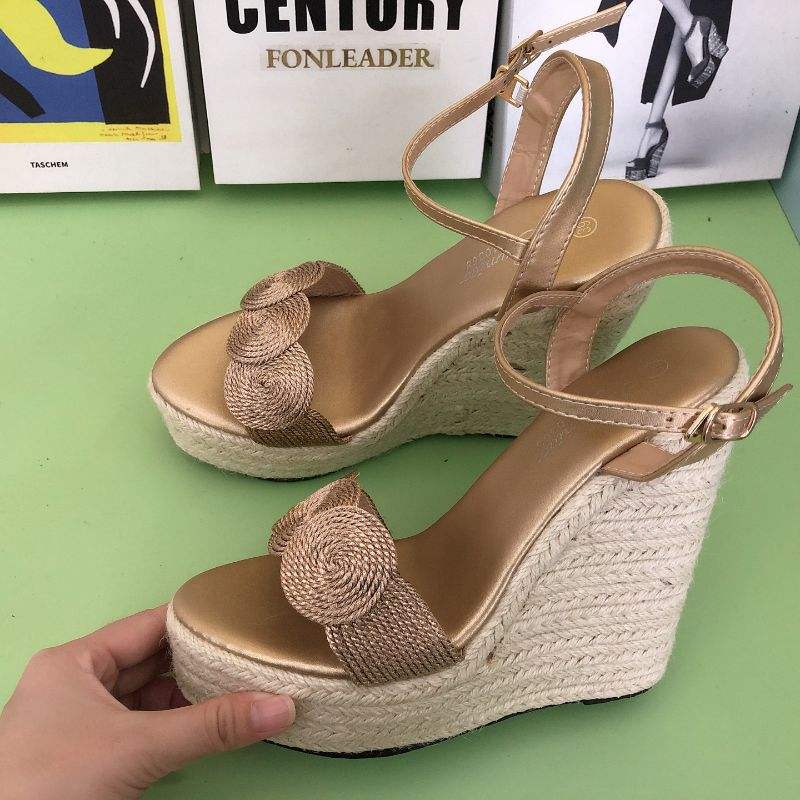 Comfortable Latest Design Fashion Sexy Ladies Platform Wedge High Heel for Women Sandals