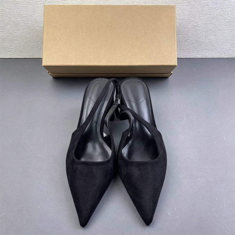 Women sandals