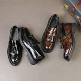 Pointed Toe Casual Daily Footwear Handsome Wedding Tassel Loafers Comfortable Classic Men Fashion Dress Shoes