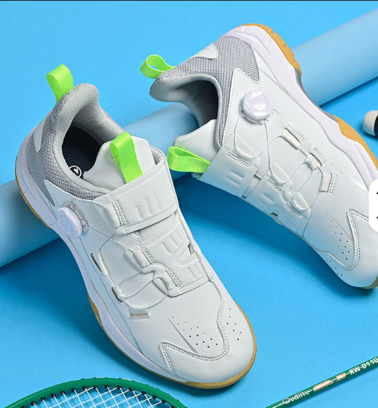 Fashion Sneakers Plus Size Men Tennis Shoes Professional Badminton Shoes