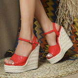 Comfortable Sexy Ladies Big Feet Platform Wedge Sandals for Female