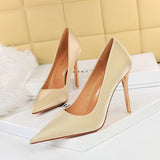 Sandalias De Lujo Para Mujer Factory Wholesale Low MOQ Reflective Leather Sepatu Middle High Stiletto Heels for Lady