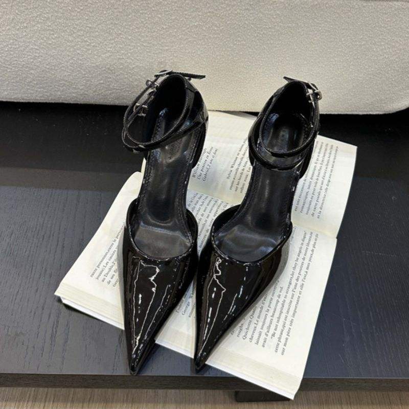 New Styles Elegant Lady Ankle Strap Pointed Toe Red Wedge Heels for Women
