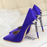 Zapatos Mujer Tacones Fashion Fashion Spike Gold Metal Stiletto New Designer Elegant Pump Heels for Ladies and Women