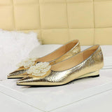 The New Style Sandals Women's Pointed Toe Silver Gold Flower Fashion Party Low Heel Shoes