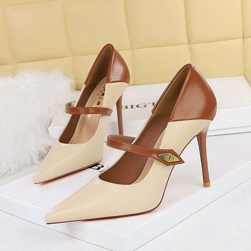 Spring Summer 2025 New Pointed Toe Women's Shoes One Strap Buckle Sandals Sexy 34-43 High Heels
