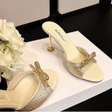 Elegant White Silk Pointed Toe Pumps Sexy 2026 Trendy Women's Heels