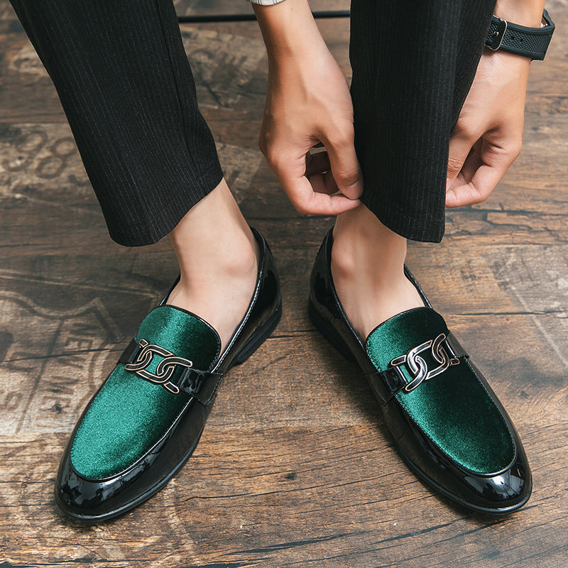 Latest Design Corduroy Suede Fashion Green Color Good Looking Boys Dress Shoes Men