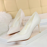 2025 Factory Brand Dress+Shoes High Quality Elegant Lady Pink Color Sexy Ladies Low Heels Pumps