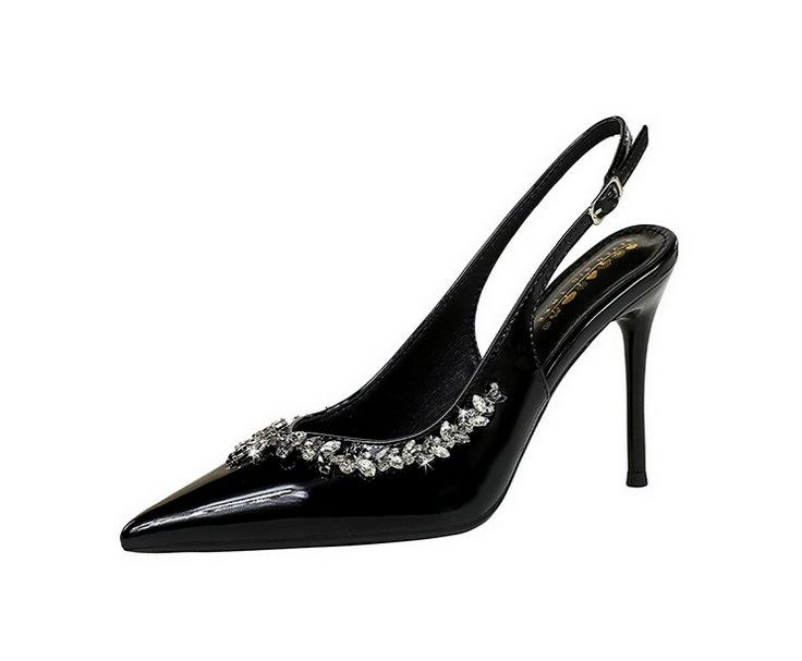 2025 New Black Crystal Rhinestone Sandals Shiny Women Shoes Slingback Pointed Toe Heels