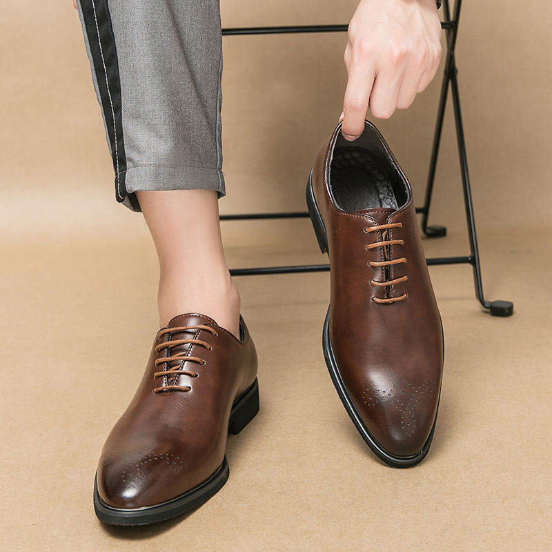 Pointed Toe Fashion Black Brown Dress Shoes Classic Design Hot Selling Lace up Durable Men Red Bottom Shoes