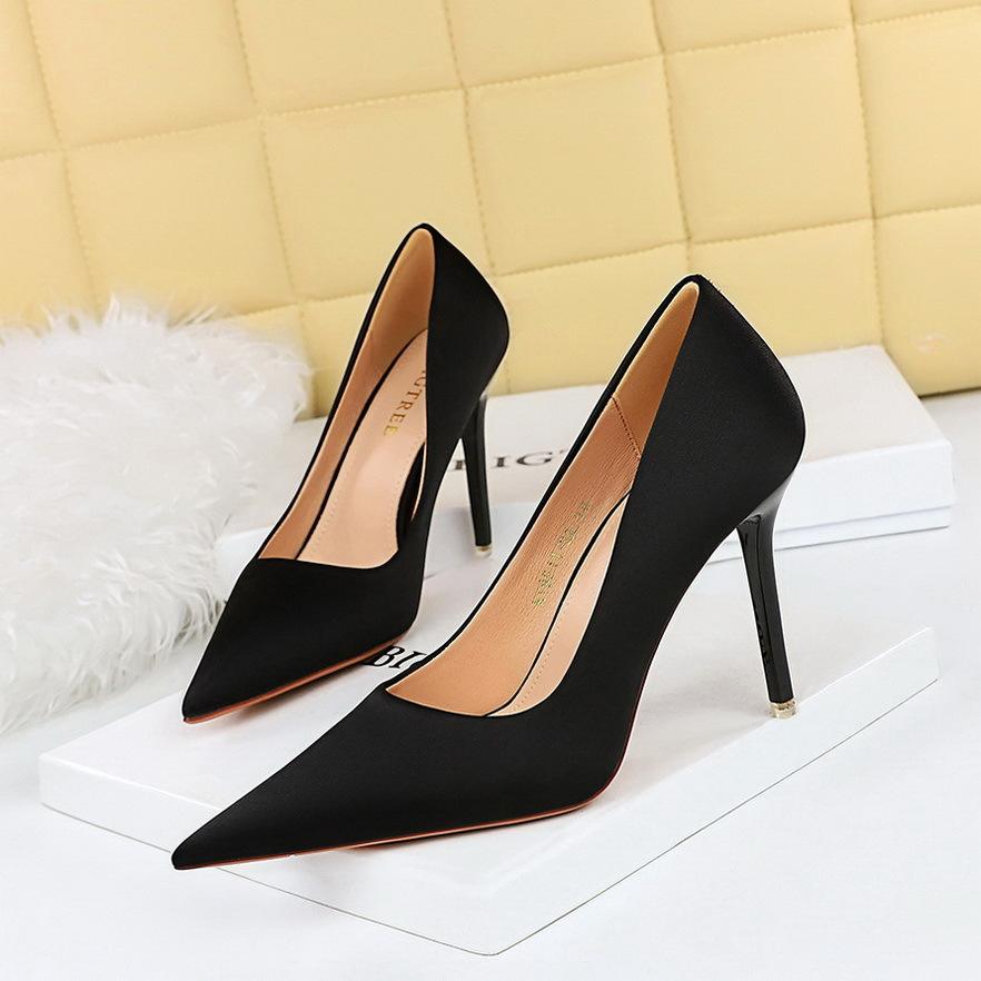 Elegant New Designer Scarpe Tacco Alto Unique Kitten Fashion Sexy Pumps Heels for Ladies Shoes