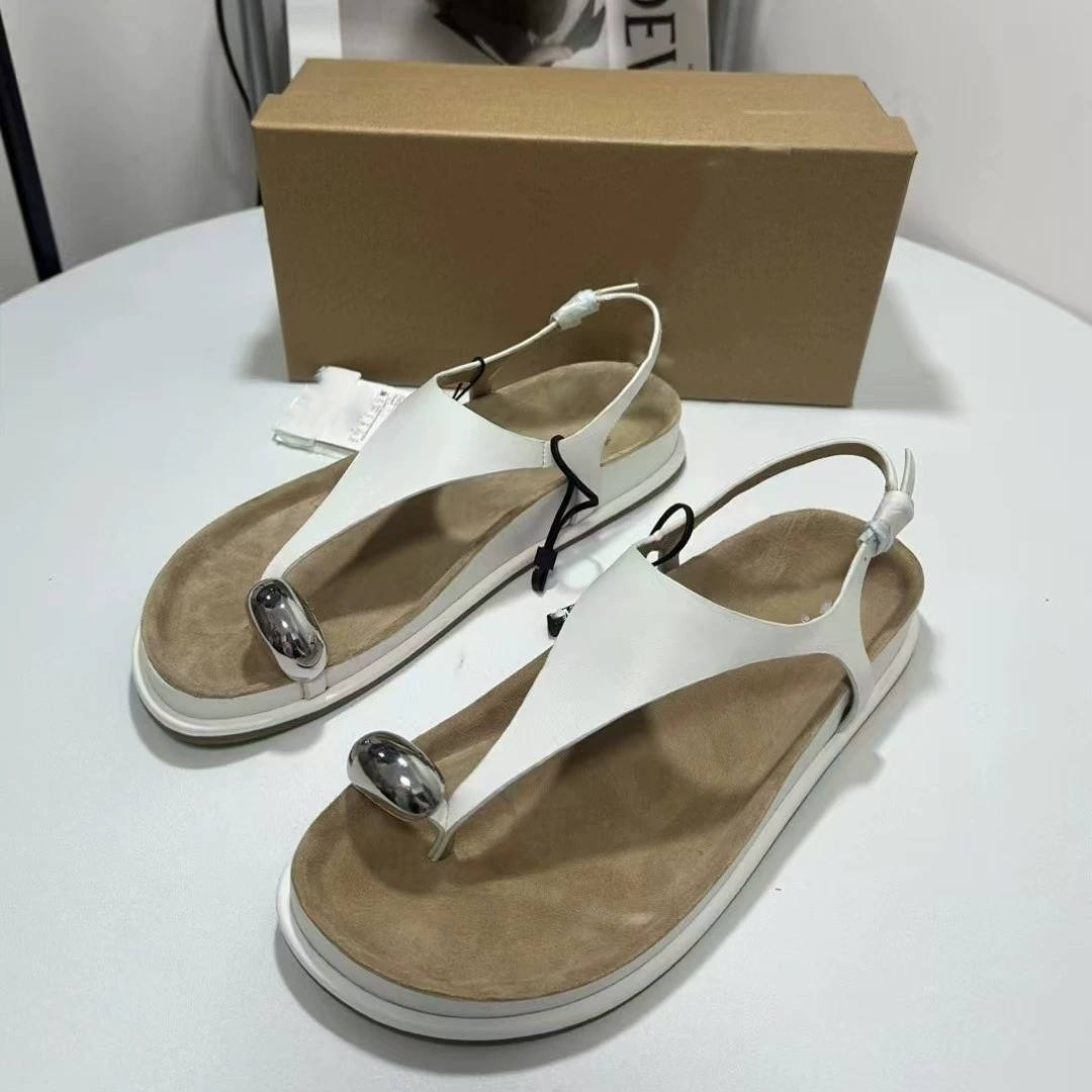 Chaussures Plates Femmes Versatile Casual Female Flat Sandals with Round Toe Decorative Metallic Buckles