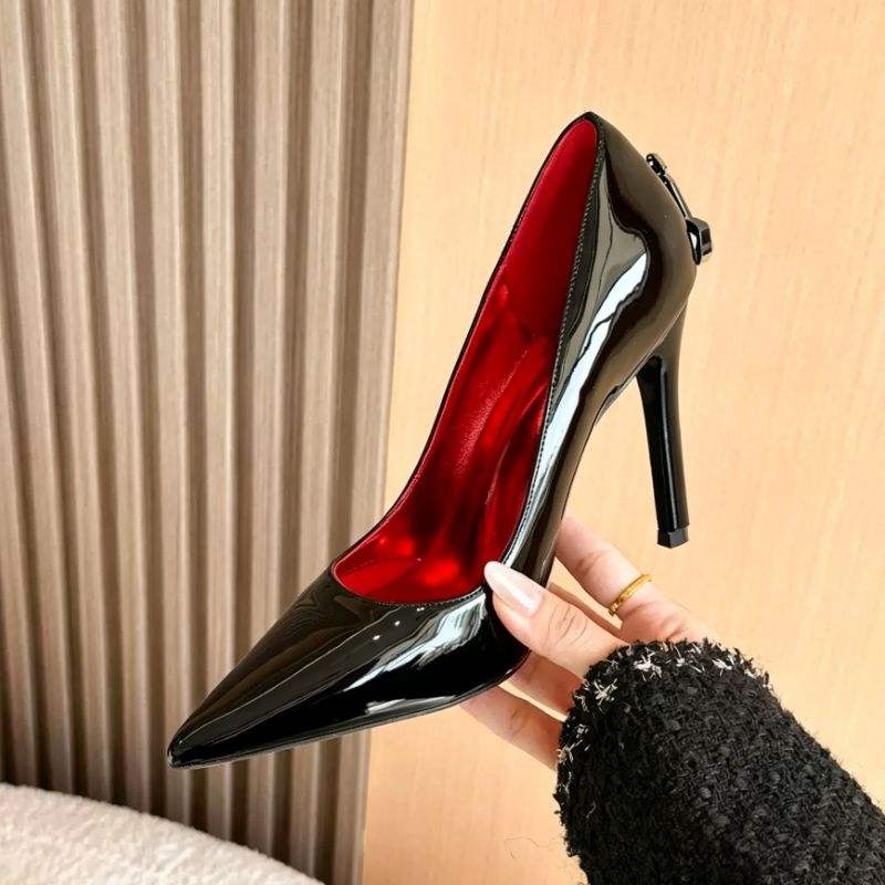 Metal Buckle 8CM/10CM Chaussure Talons Trending Black Patent Leather Pointed Toe Red Insole Slip-On Pumps Heels for Ladies